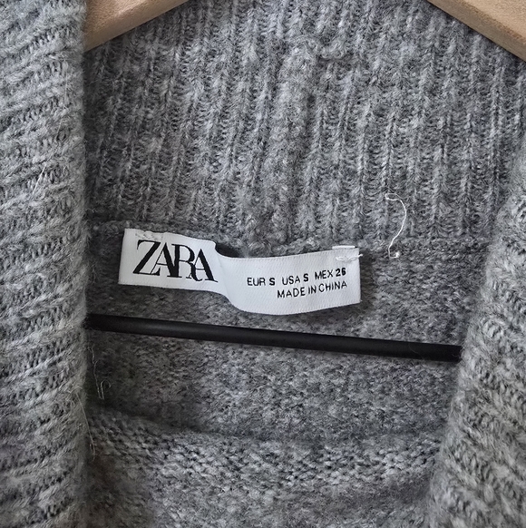 Zara Gray Turtleneck Oversized Sweater Size S - Picture 3 of 6